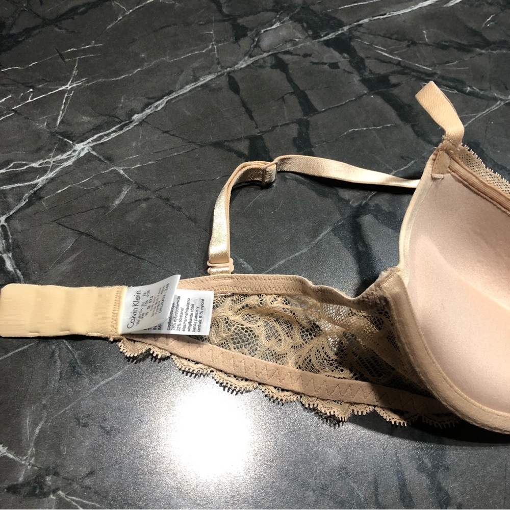 SOLD!!!   CALVIN KLEIN COMFORT MULTIWAY DEMI LIFT NUDE BRA - Picture 5 of 7